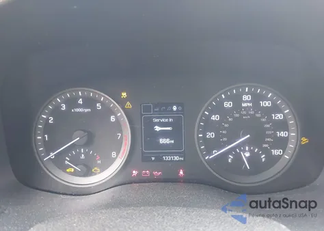 2017 Hyundai Tucson Limited z USA, uszkodzony, nr VIN KM8J3CA28HU308949